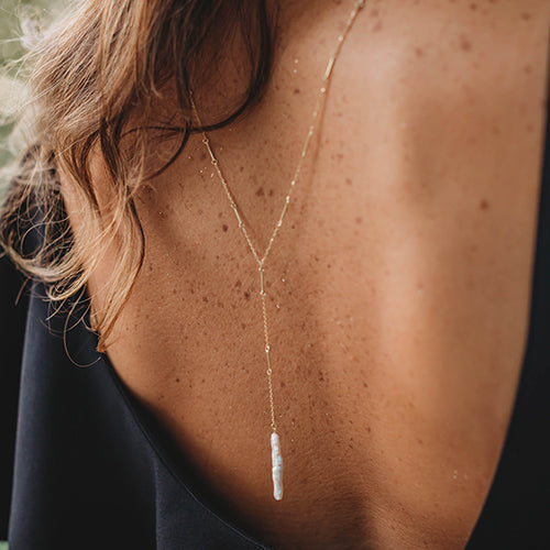 Teardrop with baroque pearl